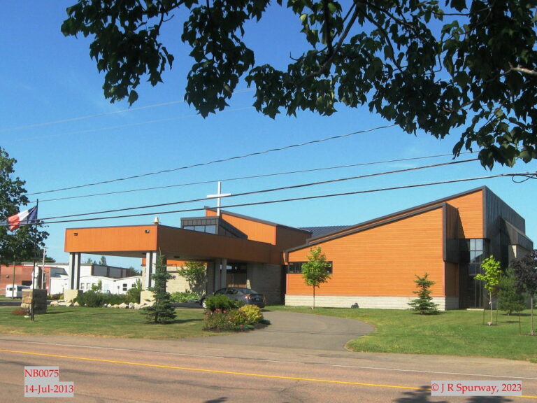 NB0075 eglise de Sainte Anne catholique (Catholic), Sainte Anne de Kent NB, taken 14-Jul-2013 © 2023 JR Spurway NB0075 eglise de Sainte Anne catholique (Catholic), Sainte Anne de Kent NB, taken 14-Jul-2013 © 2023 JR Spurway