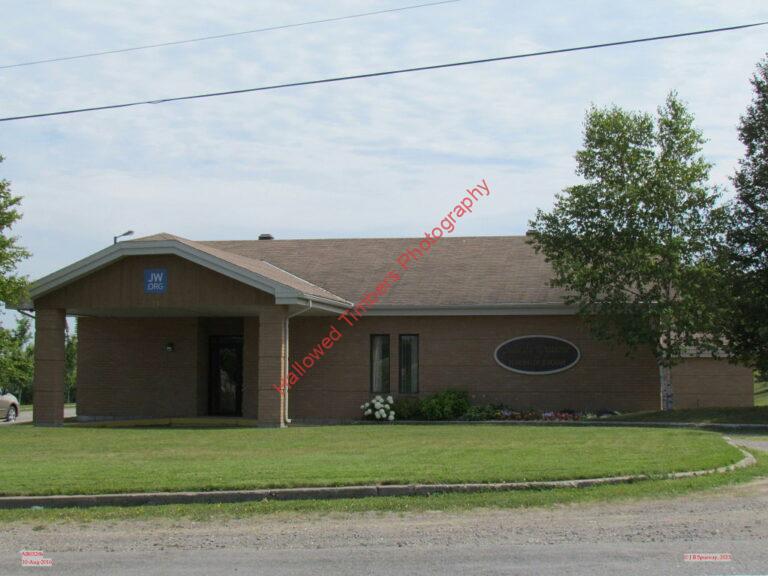 NB0328b Salle du Royaume des Temoins de Jehovah (Jehovah), Grand Falls NB NB0328b Salle du Royaume des Temoins de Jehovah (Jehovah), Grand Falls NB