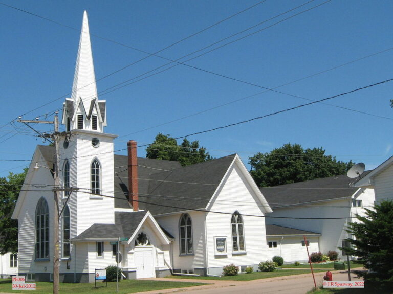 PE006 Kensington United Church, Kensington PE, taken 30-Jul-2012 © 2022 JR Spurway PE006 Kensington United Church, Kensington PE, taken 30-Jul-2012 © 2022 JR Spurway