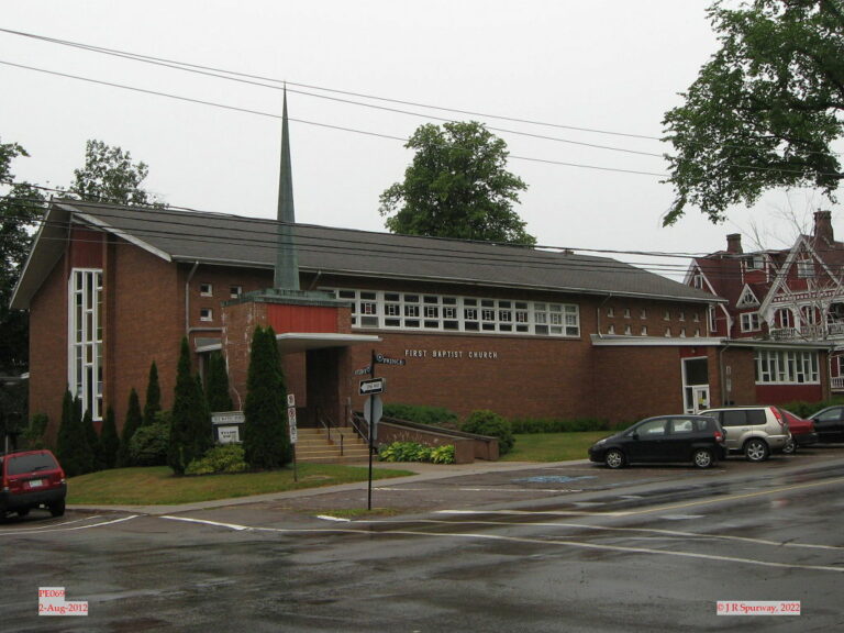 PE069 First Baptist Church, Charlottetown PE, taken 02-Aug-2012 © 2022 JR Spurway PE069 First Baptist Church, Charlottetown PE, taken 02-Aug-2012 © 2022 JR Spurway