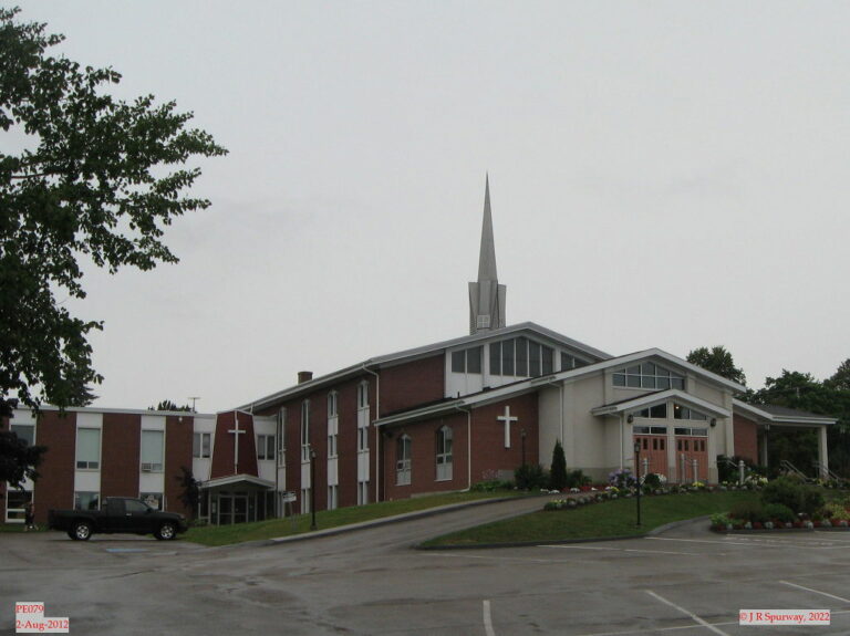 PE079 Park Royal United Church, Charlottetown PE, taken 02-Aug-2012 © 2022 JR Spurway PE079 Park Royal United Church, Charlottetown PE, taken 02-Aug-2012 © 2022 JR Spurway