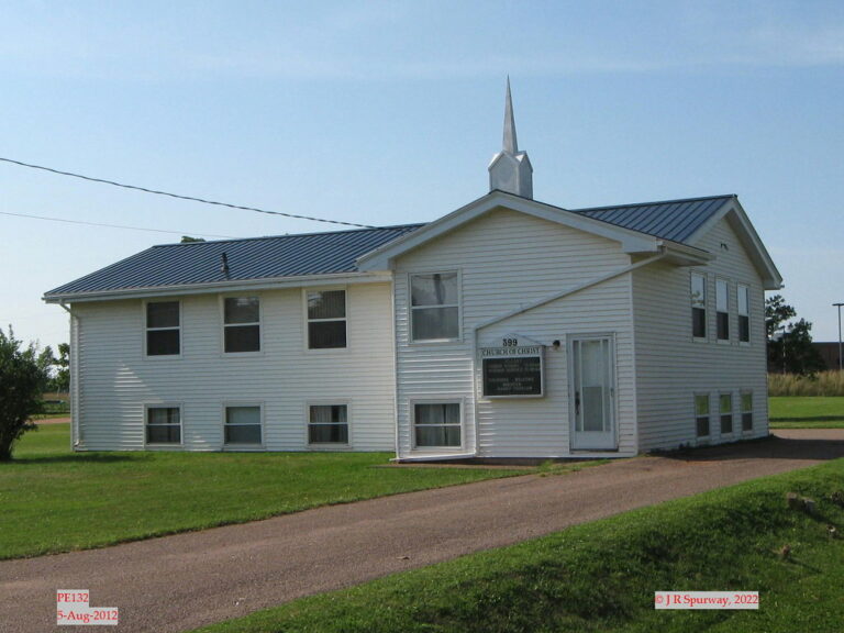 PE132 O'Leary Church of Christ, O'Leary PE, taken 05-Aug-2012 © 2022 JR Spurway PE132 O'Leary Church of Christ, O'Leary PE, taken 05-Aug-2012 © 2022 JR Spurway