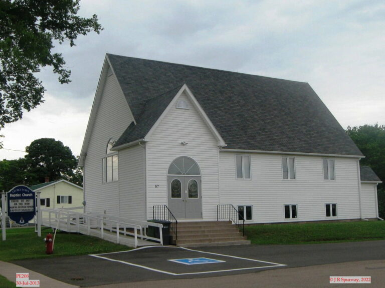 PE208 Georgetown Baptist Church, Georgetown PE, taken 30-Jul-2013 © 2022 JR Spurway PE208 Georgetown Baptist Church, Georgetown PE, taken 30-Jul-2013 © 2022 JR Spurway