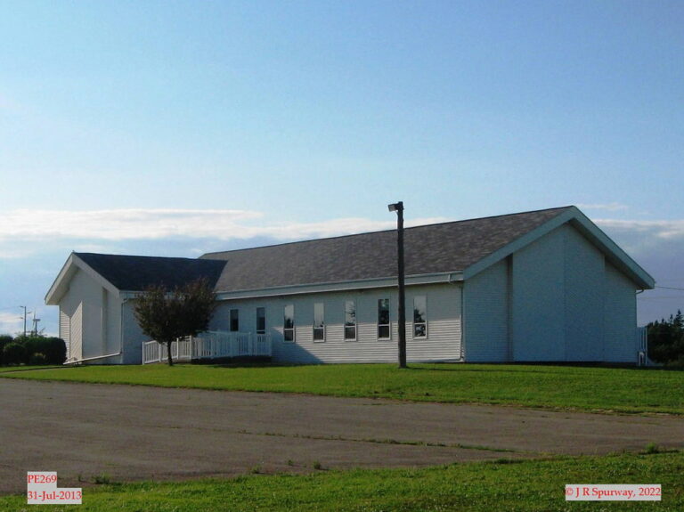 PE269 Summerside Bible Chapel (Church), Summerside PE, taken 31-Jul-2013 © 2022 JR Spurway PE269 Summerside Bible Chapel (Church), Summerside PE, taken 31-Jul-2013 © 2022 JR Spurway