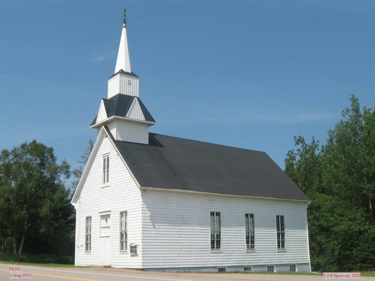 PE281 King James Bible Baptist Church, Caledonia PE, taken 01-Aug-2013 © 2022 JR Spurway PE281 King James Bible Baptist Church, Caledonia PE, taken 01-Aug-2013 © 2022 JR Spurway