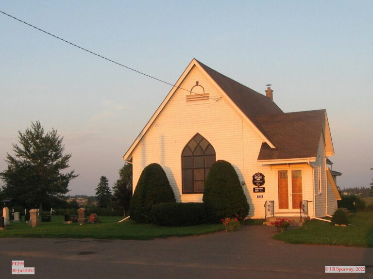 PE298 Clyde River United Baptist Church, Clyde River PE, taken 30-Jul-2013 © 2022 JR Spurway PE298 Clyde River United Baptist Church, Clyde River PE, taken 30-Jul-2013 © 2022 JR Spurway